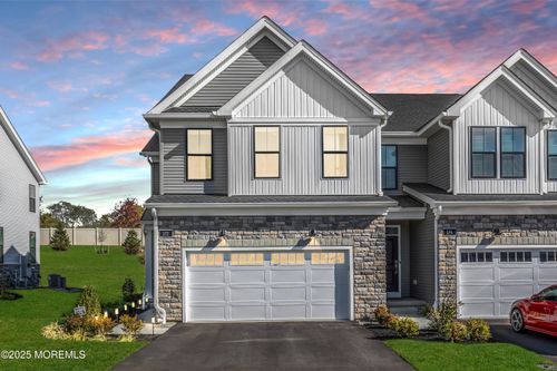 172 Mustang Dr, Manalapan, NJ, 07726-4544 | Card Image