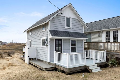 826 W Rio Grande Ave, Wildwood, NJ, 08260-1558 | Card Image