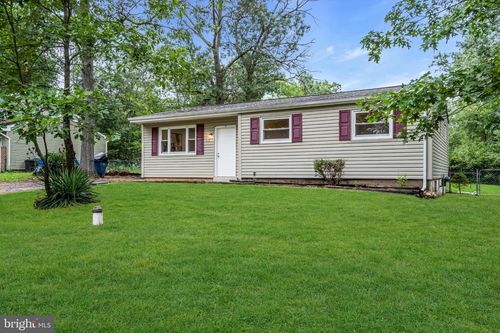 515 New Jersey Rd, Browns Mills, NJ, 08015-5438 | Card Image