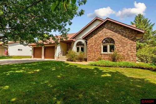 554 Karmil Pl, Gaylord, MN, 55334-7768 | Card Image