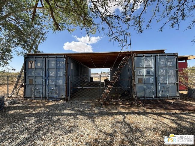 62922 Old Chisholm Trl, House other with 3 bedrooms, 2 bathrooms and 1 parking in Joshua Tree CA | Image 11