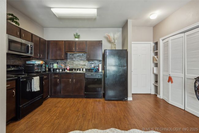 APT-209 - 251 W Miller Ave, Condo with 2 bedrooms, 2 bathrooms and null parking in Stillwater OK | Image 9