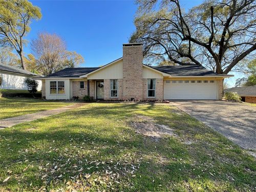 704 Spring Creek Dr, Tyler, TX, 75703-3552 | Card Image