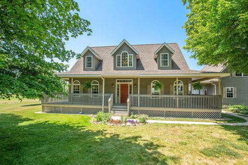 672 66th St, South Haven, MI, 49090-9522 | Card Image
