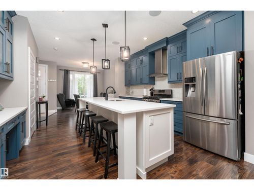 10706 67 Ave Nw, Edmonton, AB, T6H1Z9 | Card Image