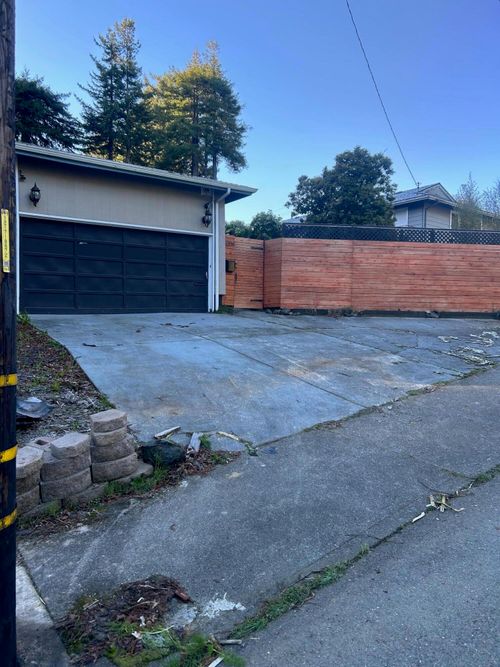 2218 Harris St, Eureka, CA, 95503-4747 | Card Image