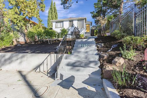 2250 Upland Rd, San Leandro, CA, 94578 | Card Image
