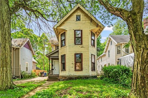 6202 Dibble Avenue, Cleveland, OH, 44103 | Card Image