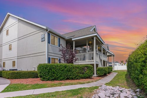 apt-19e-1860 Auburn Ln, Myrtle Beach, SC, 29575-5157 | Card Image