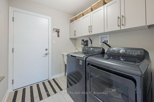 25 Feathers Cross, House attached with 4 bedrooms, 3 bathrooms and 2 parking in St Thomas ON | Image 19