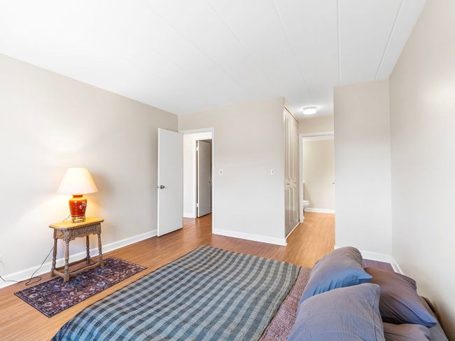 APT-204 - 1060 N Mill St, Condo with 2 bedrooms, 2 bathrooms and 1 parking in Naperville IL | Image 13