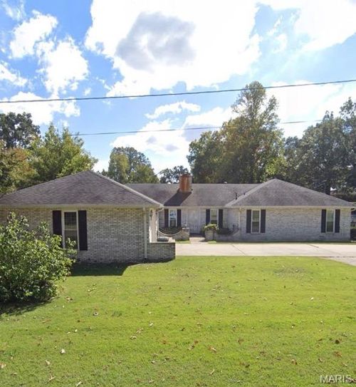 1510 Memorial Dr, Poplar Bluff, MO, 63901-3342 | Card Image