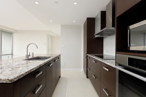 1705-1028 Barclay St, Vancouver, BC, V6E0B1 | Card Image