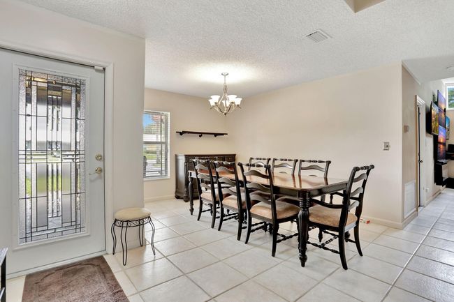 2211 Nw 41 St Ter, House other with 3 bedrooms, 2 bathrooms and null parking in Coconut Creek FL | Image 6