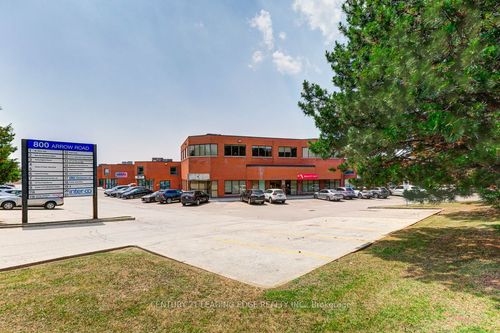 10-800 Arrow Rd, North York, ON, M9M2Z8 | Card Image