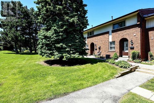 53-3665 Flamewood Drive, Mississauga (Applewood), ON, L4Y3P5 | Card Image