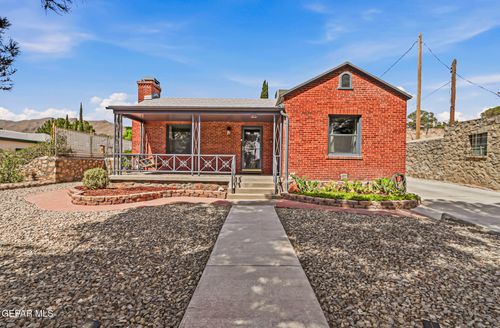 2210 N Virginia St, El Paso, TX, 79902-3254 | Card Image