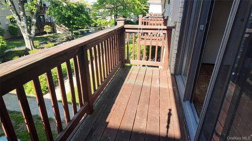 80-80 Sneden Pl, Spring Valley, NY, 10977 | Card Image