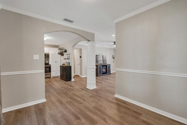 203 Olive St, House other with 3 bedrooms, 3 bathrooms and null parking in Waxahachie TX | Image 10