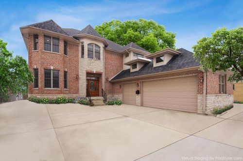 507 Locust Rd, Wilmette, IL, 60091-2235 | Card Image