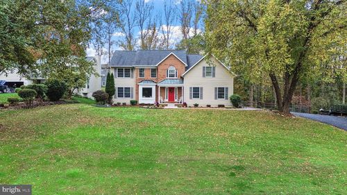 6400 Cotswold Way, Broad Run, VA, 20137-2109 | Card Image