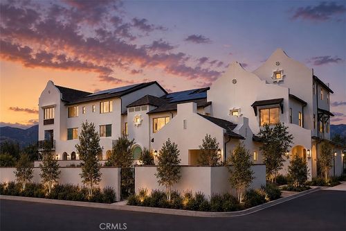 915 Estrella De Mar Rd, Carlsbad, CA, 92009 | Card Image