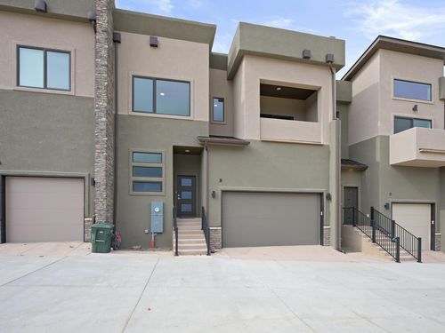 b-392 W Ridges Blvd, Grand Junction, CO, 81507-1708 | Card Image