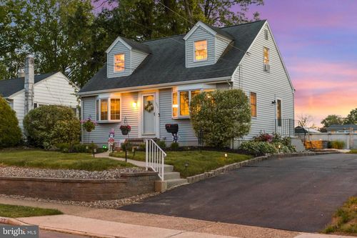 177 Regina Ave, HAMILTON, NJ, 08619-2203 | Card Image