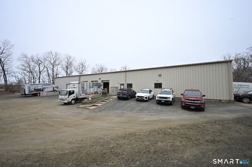 64 Nod Rd, Clinton, CT, 06413-1614 | Card Image