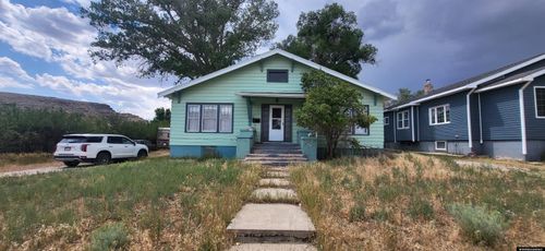 514 12th St, Rawlins, WY, 82301-5202 | Card Image