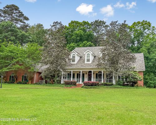 2039 Perrott Rd, McComb, MS, 39648-8738 | Card Image