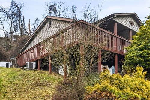 4 Grant St, Monongahela, PA, 15063-3727 | Card Image