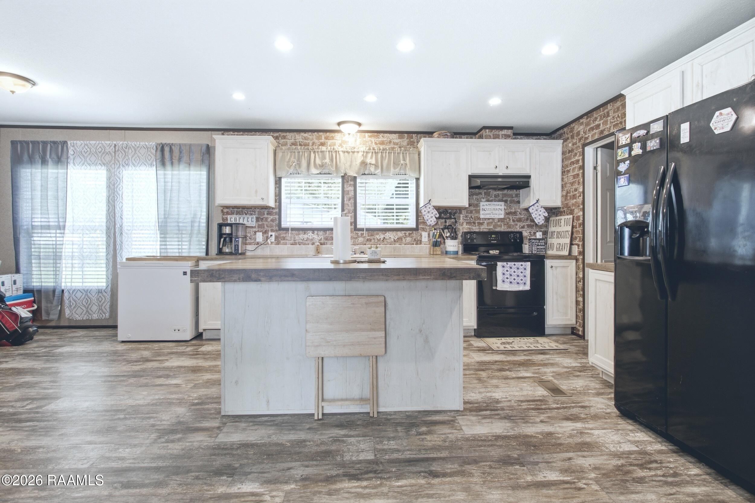 Residential in Pine Prairie 5