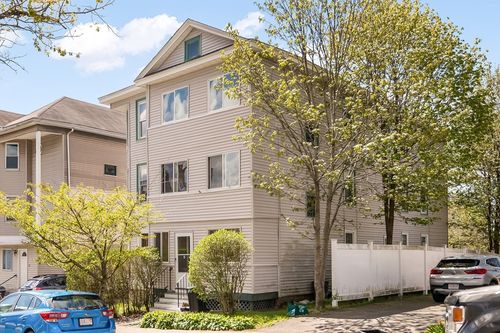 25 Almont Ave, Worcester, MA, 01604-3090 | Card Image