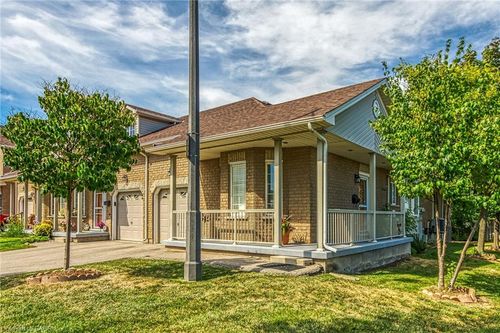 22-213 Nash Rd S, Hamilton, ON, L8K6S2 | Card Image