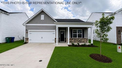 1500 Stonewood Dr, Winterville, NC, 28590-6113 | Card Image
