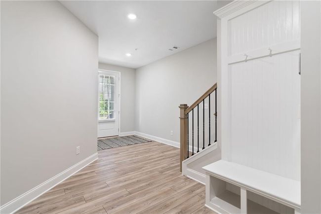 908 Catamaran Ct, Townhouse with 3 bedrooms, 4 bathrooms and 2 parking in Alpharetta GA | Image 6