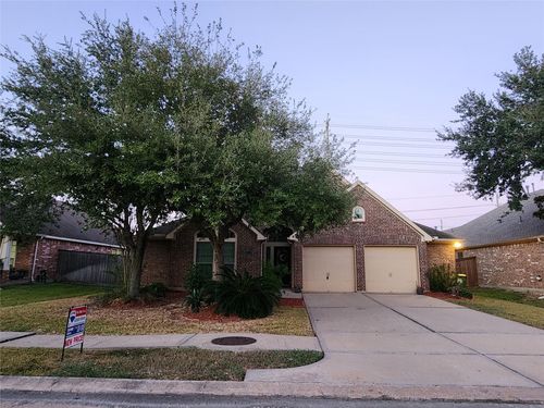 13705 Rainwater Dr, Pearland, TX, 77584-2162 | Card Image