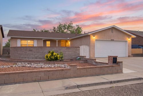 1647 Joan St, Belen, NM, 87002-4704 | Card Image