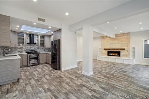 72-10831 Roycroft St, Sun Valley, CA, 91352 | Card Image