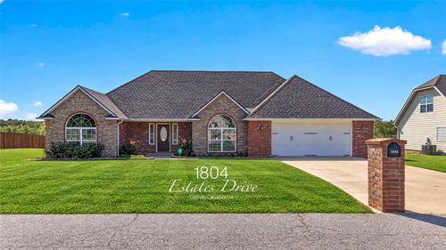 1804 Estates Dr, Grove, OK, 74344-3358 | Card Image