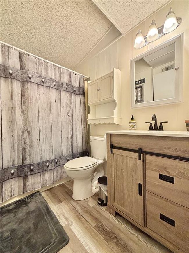 491 Carancahua Blvd, House other with 2 bedrooms, 1 bathrooms and 2 parking in Palacios TX | Image 14