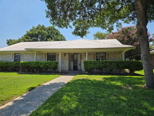 1712 Syracuse Dr, Richardson, TX, 75081-3815 | Card Image