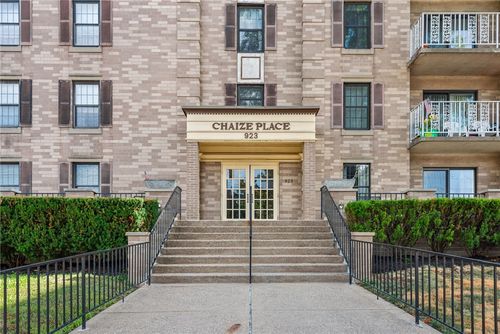 apt-205-923 California Ave, Avalon, PA, 15202-2743 | Card Image