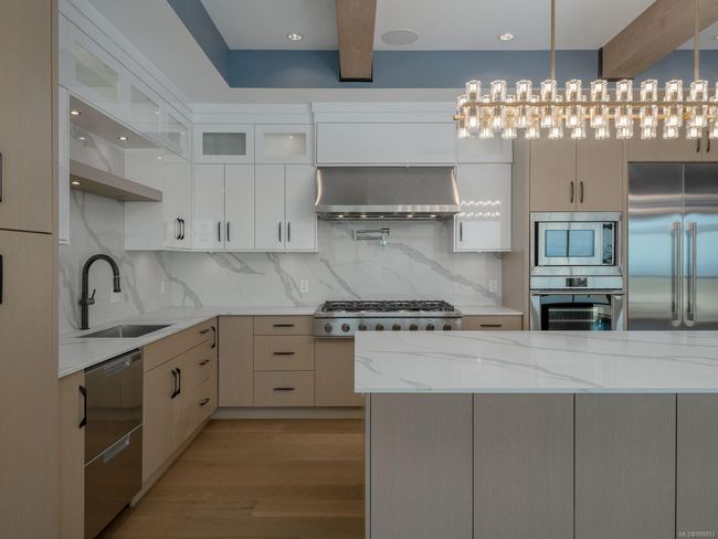 Kitchen | Image 33