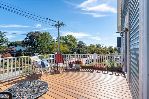 apt-4-1291 Narragansett Blvd, Cranston, RI, 02905-3846 | Card Image