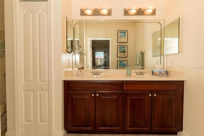 Double Vanity In The Ensuite | Image 14