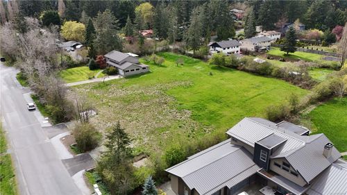 10820 Derrick Rd, North Saanich, BC, V8C3C2 | Card Image