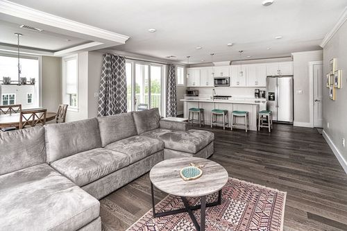 207-5 Longview Dr, Atkinson, NH, 03811 | Card Image