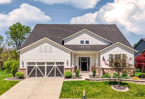 702 Whispering Oaks Dr, Carmel, IN, 46032-0041 | Card Image
